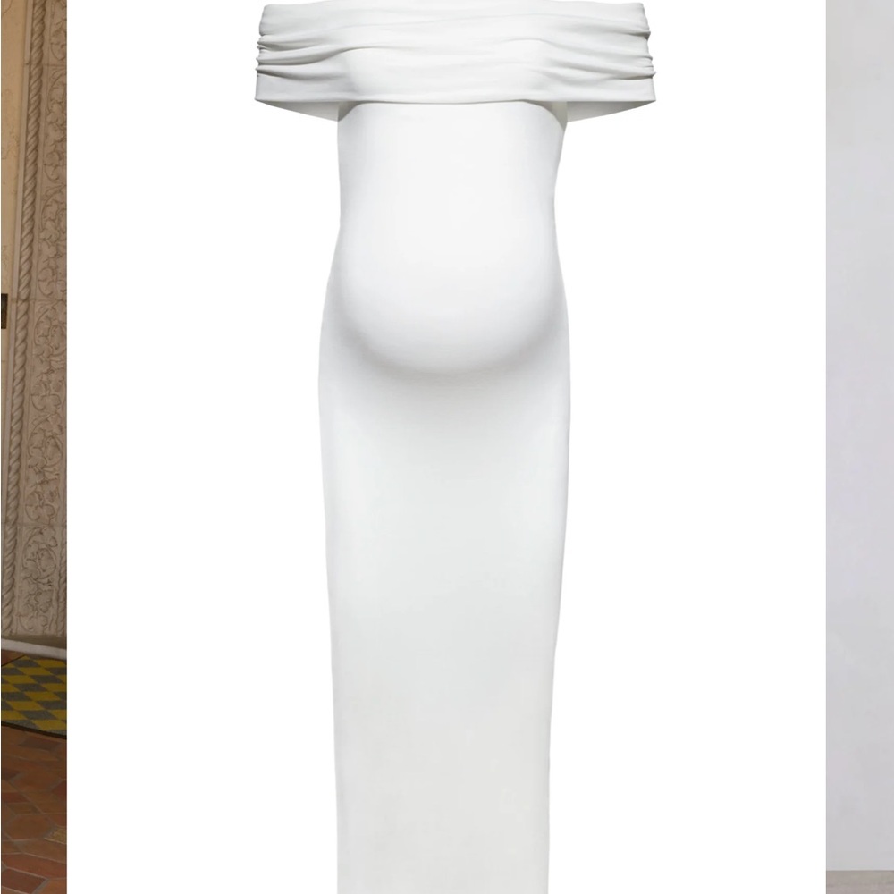 Bumpsuit Off-Shoulder White Dress